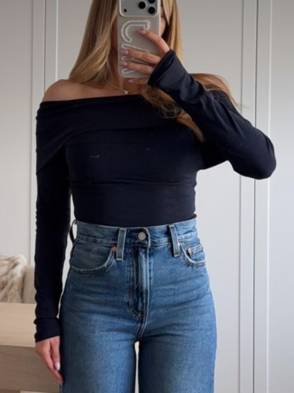 Womens Off-Shoulder Long Sleeve Top - Blue